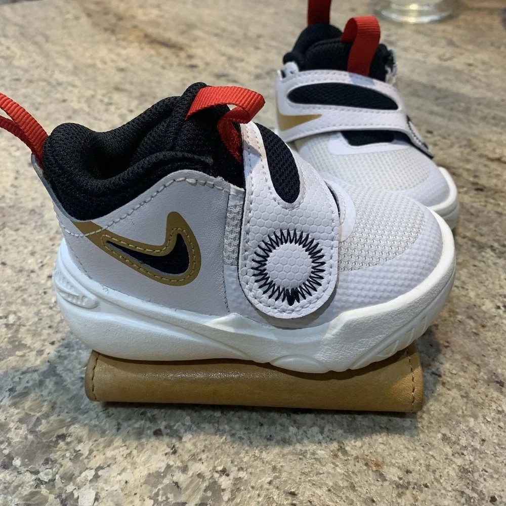 Nike Baby Toddler Infants Shoes  Size 4C